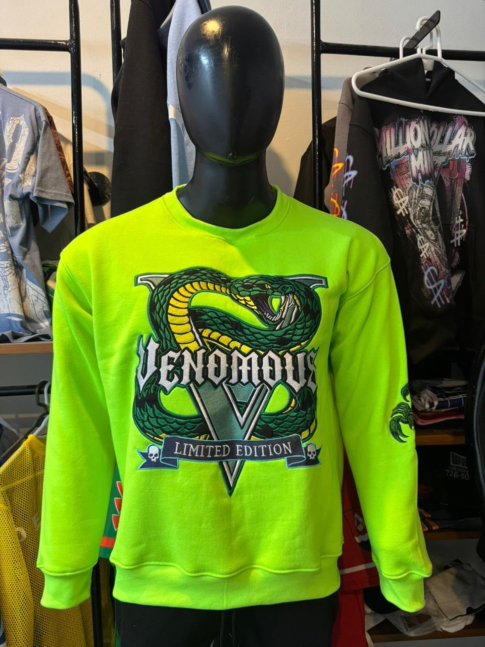 Venom Strike V Crewneck – Limited Edition